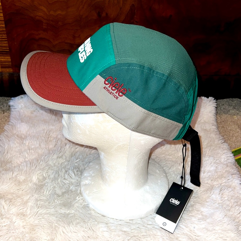 CIE ATHLETICS RUNNING CAP - Picture 2 of 4